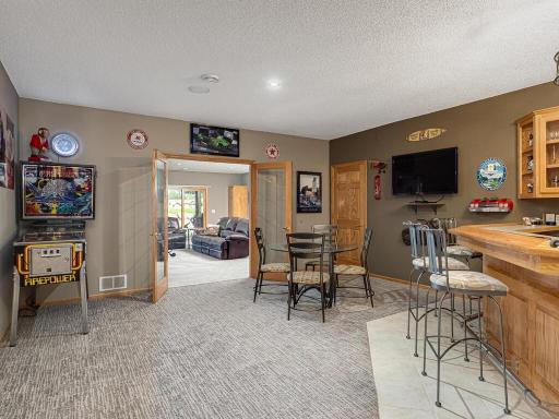 2822 Wilds Ln NW Prior Lake MN 55372 USA-039-028-Amusement Room-MLS_Size.jpg