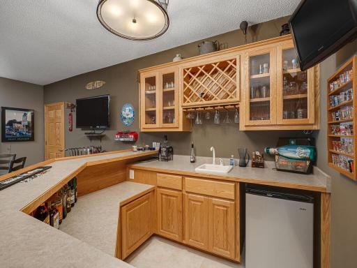 2822 Wilds Ln NW Prior Lake MN 55372 USA-041-049-Bar-MLS_Size.jpg