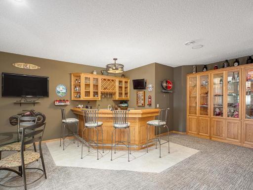 2822 Wilds Ln NW Prior Lake MN 55372 USA-040-051-Bar-MLS_Size.jpg