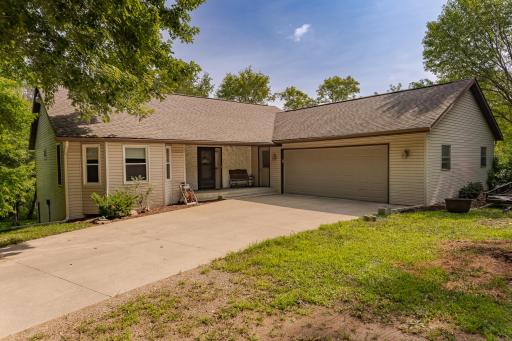 20 Amy Ln, Mantorville, MN 55955