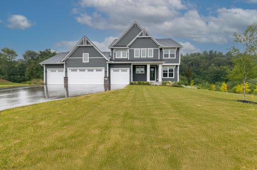 10441 56th Place N, Lake Elmo, MN 55042