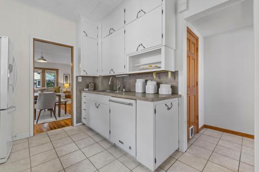 1411 Palace Avenue, Saint Paul, MN 55105