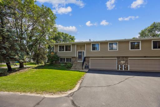 309 96th Lane NE, Minneapolis, MN 55434