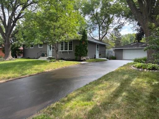 10325 Vincent Avenue S, Minneapolis, MN 55431