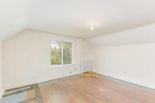 Bedroom 2 Upper Level