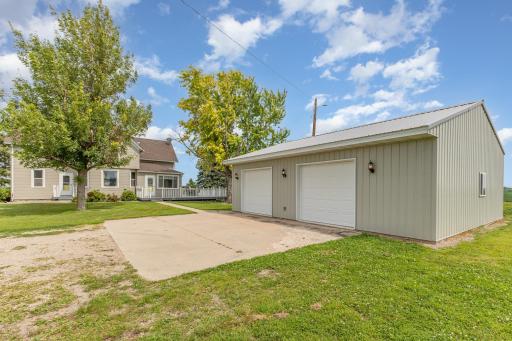 Oversize 2 car garage