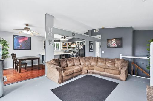 3008 94th Avenue N, Minneapolis, MN 55444
