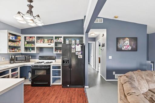 3008 94th Avenue N, Minneapolis, MN 55444
