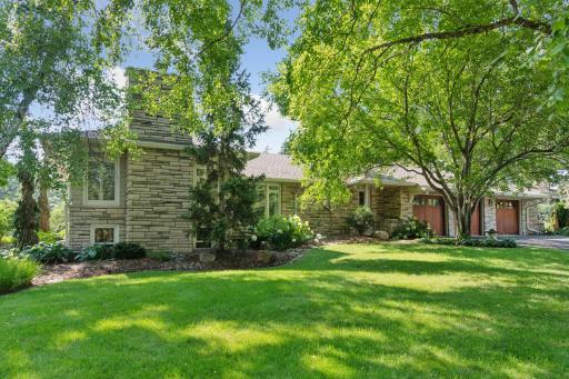 5517 Knoll Drive, Minneapolis, MN 55436