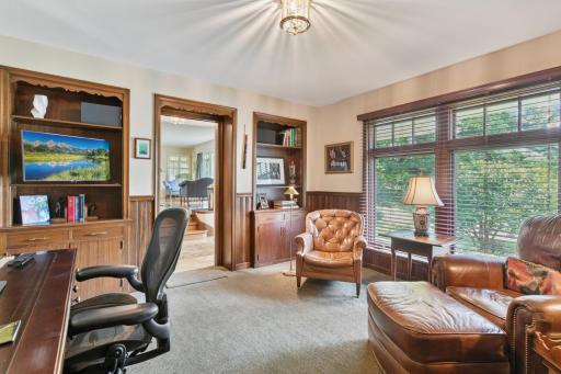 5517 Knoll Drive, Minneapolis, MN 55436