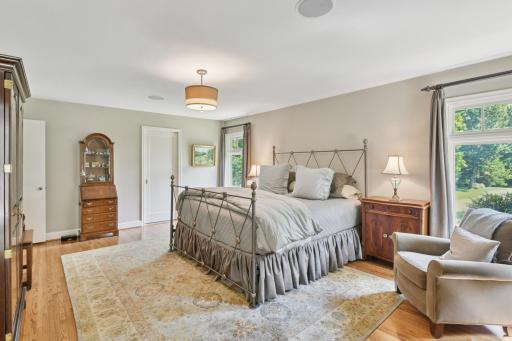 5517 Knoll Drive, Minneapolis, MN 55436
