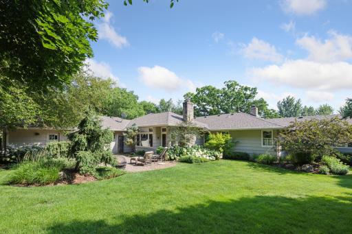5517 Knoll Drive, Minneapolis, MN 55436