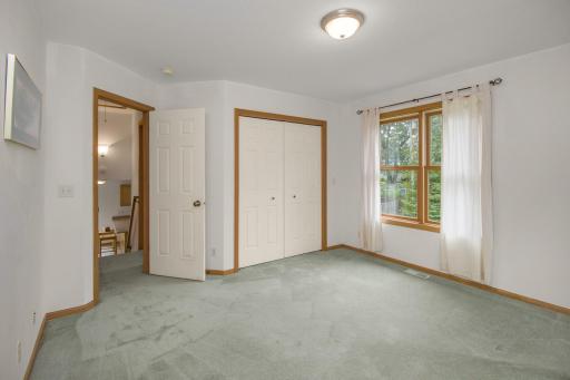 659 Goodview Avenue N, Saint Paul, MN 55128