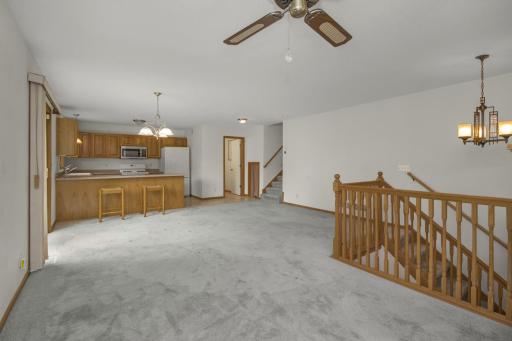 659 Goodview Avenue N, Saint Paul, MN 55128