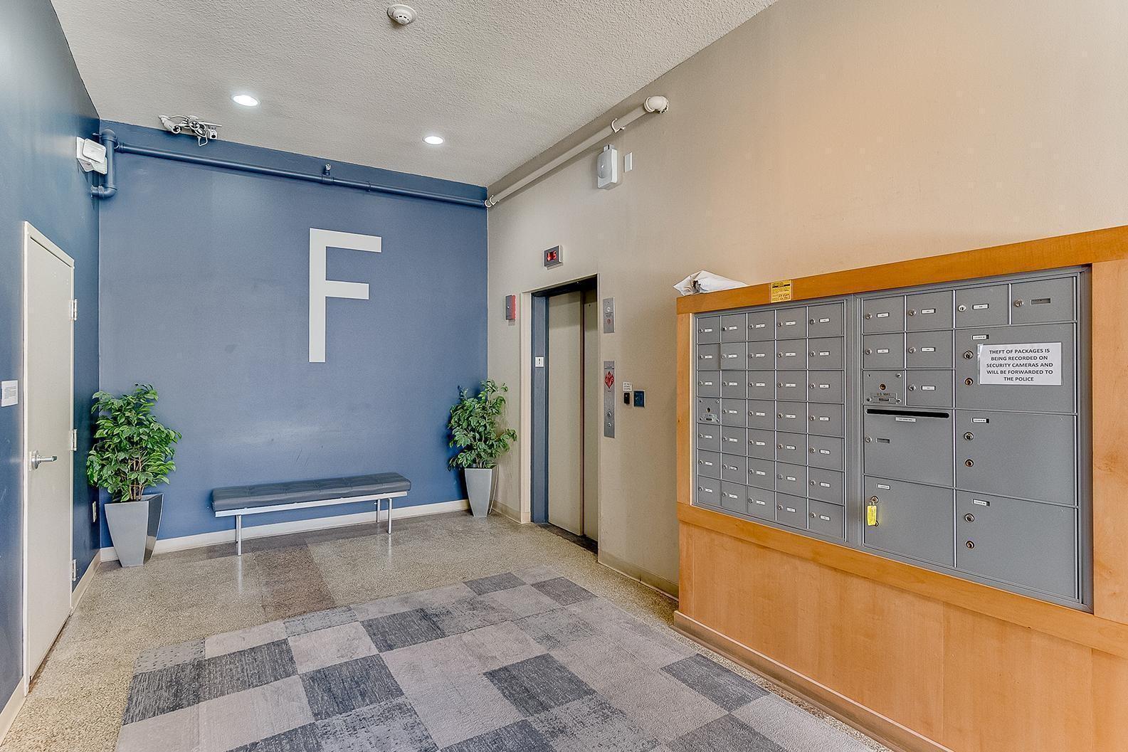 Building Mail Area