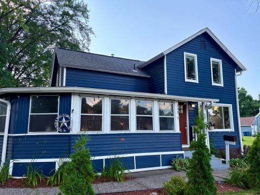 230 S Chestnut Street, Belle Plaine, MN 56011