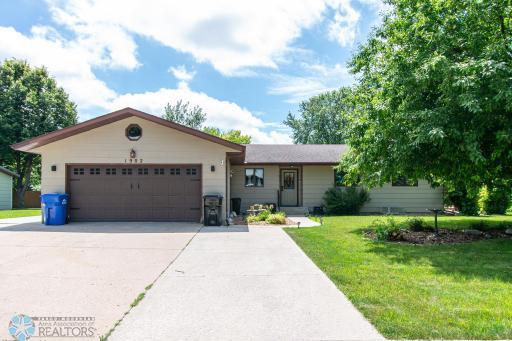 1902 23rd Avenue S, Fargo, ND 58103