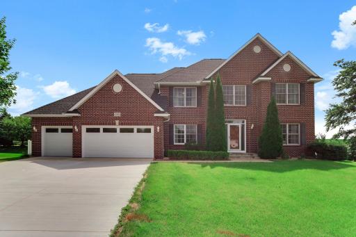 17993 Fullerton Court, Lakeville, MN 55044