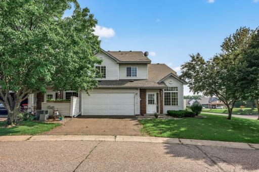 3590 Genevieve Avenue N, Saint Paul, MN 55128