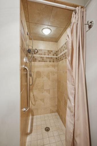 7861 Greer Avenue NW, Maple Lake, MN 55358