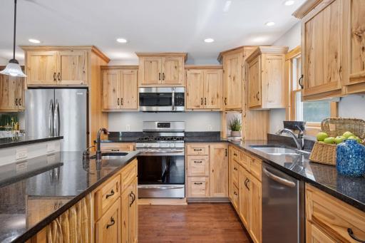 7861 Greer Avenue NW, Maple Lake, MN 55358