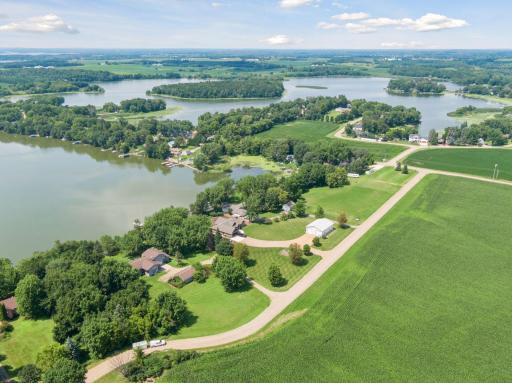 7861 Greer Avenue NW, Maple Lake, MN 55358