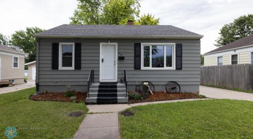 1425 7th Street N, Fargo, ND 58102