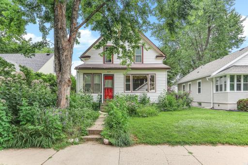 3625 35th Avenue S, Minneapolis, MN 55406