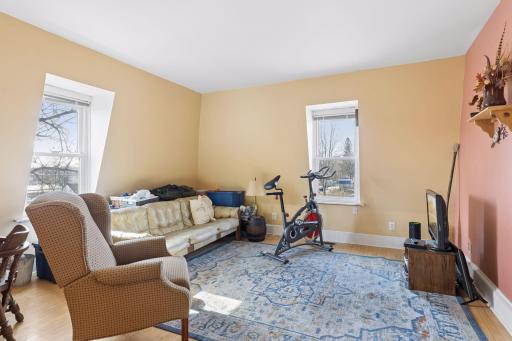 114 E 6th Street, New Richmond, WI 54017