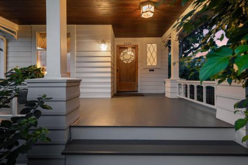Classic Front Porch!