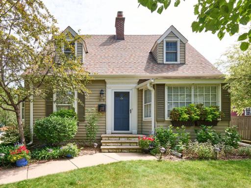 678 Sue Place, Saint Paul, MN 55116