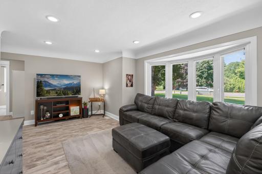 14007 Excelsior Boulevard, Minnetonka, MN 55345