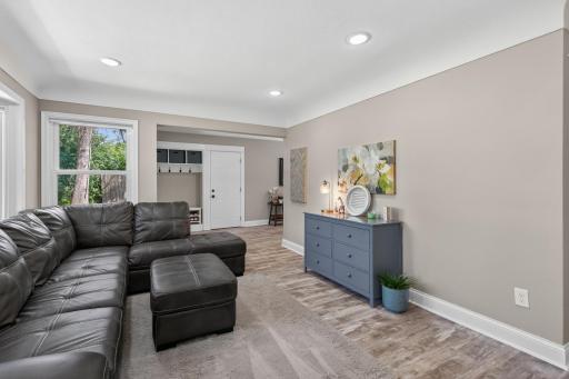 14007 Excelsior Boulevard, Minnetonka, MN 55345
