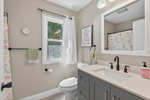 14007 Excelsior Boulevard, Minnetonka, MN 55345