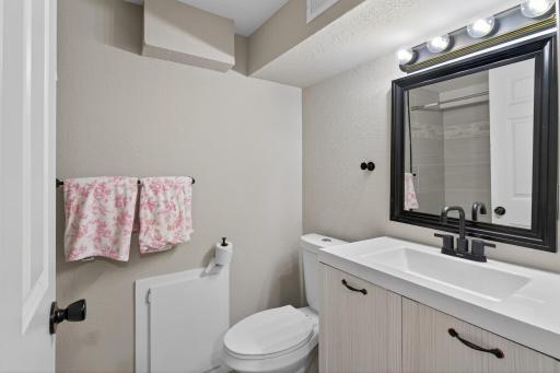 14007 Excelsior Boulevard, Minnetonka, MN 55345