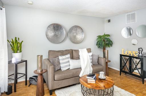 7942 Yates Avenue N, Minneapolis, MN 55443