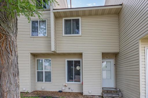 7942 Yates Avenue N, Minneapolis, MN 55443