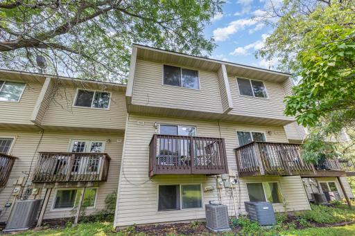 7942 Yates Avenue N, Minneapolis, MN 55443