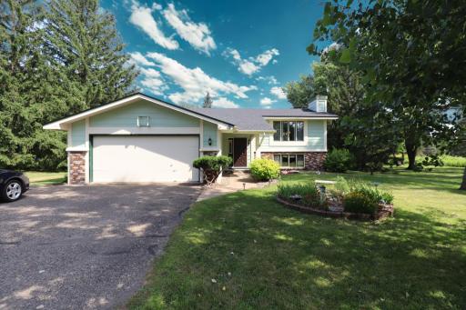 525 Nordic Lane, Hudson, WI 54016