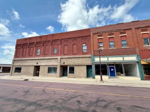230/234/240 S Washington Street, Redwood Falls, MN 56283