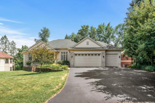 442 Vadnais Lake Drive, Saint Paul, MN 55127