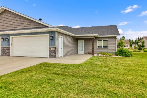 903 Village Lane, Detroit Lakes, MN 56501