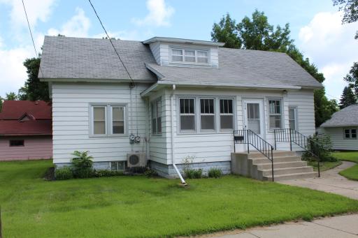 718 Minnesota Street, Paynesville, MN 56362