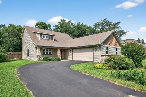35 E Pullman Avenue, Saint Paul Park, MN 55071