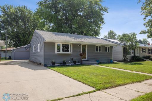 1228 15th Street N, Moorhead, MN 56560