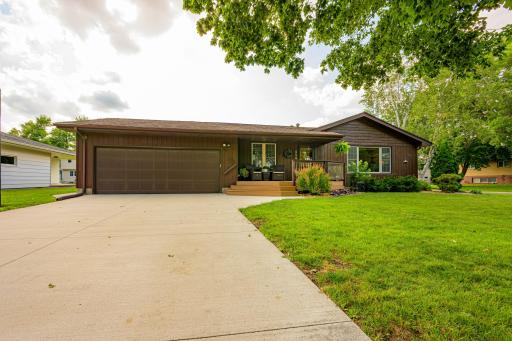 Welcome to this well-maintained 4 bedroom 3 bathroom home in a fantastic location near Hutchinson's public schools.