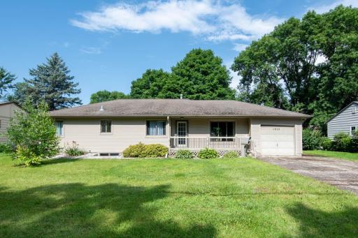 1210 Woodland Avenue, Mankato, MN 56001