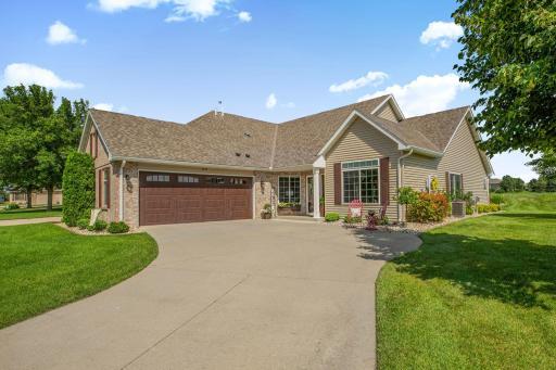 2509 7th Avenue SE, Willmar, MN 56201