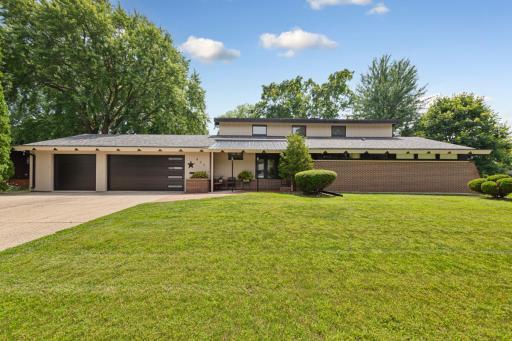 633 11th Street SE, Owatonna, MN 55060