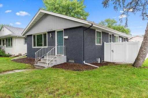 1359 6th Avenue S, South Saint Paul, MN 55075